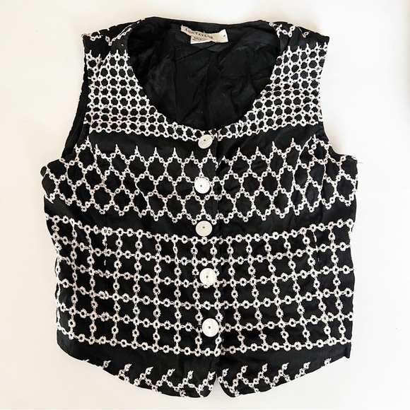Vintage Ann Taylor Black White Embroidered Button Down Vest - Picture 1 of 4
